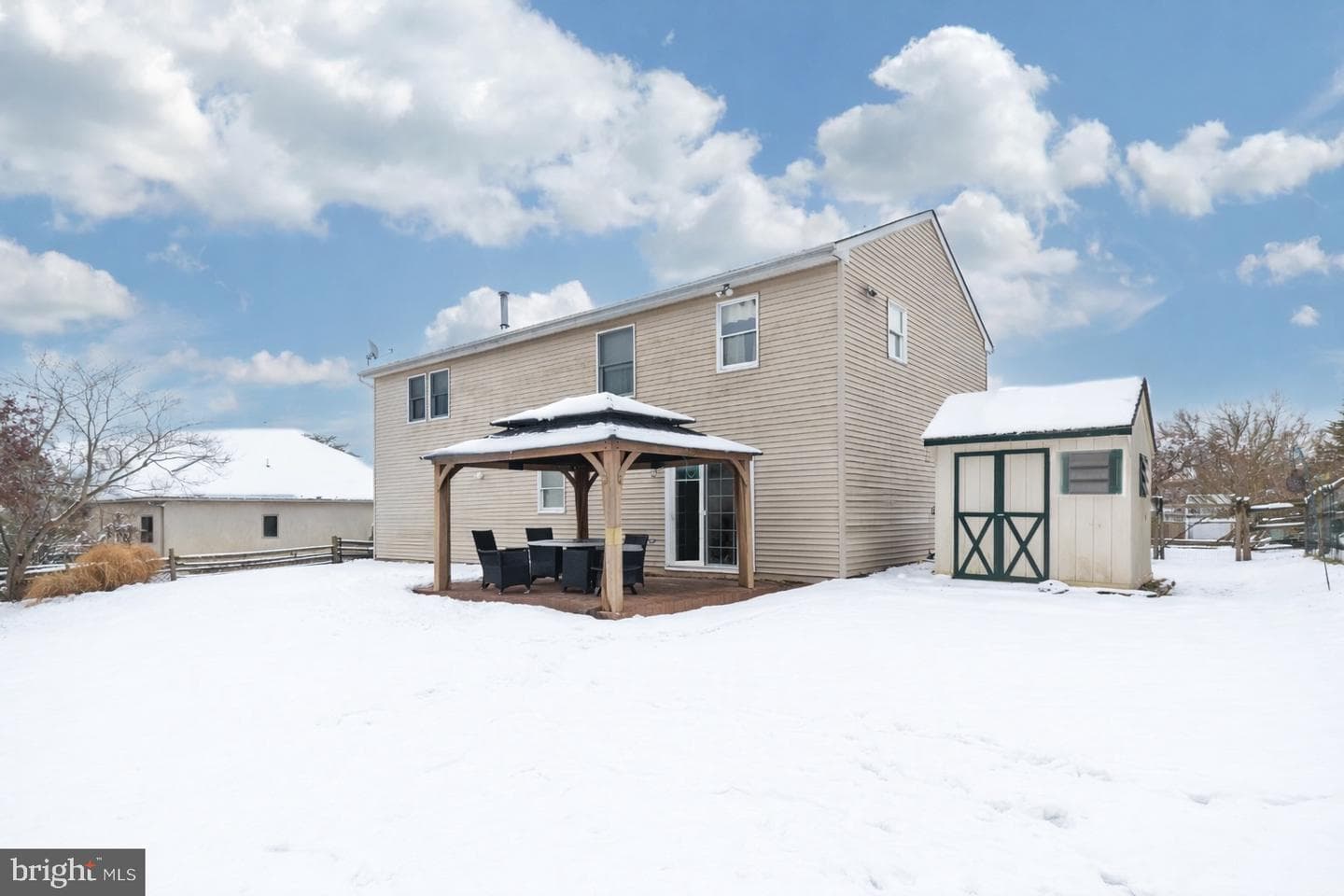 821 Colonial Drive photo 5