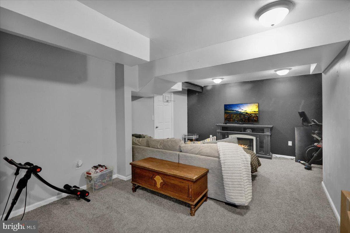 422 Smokering Drive photo 6