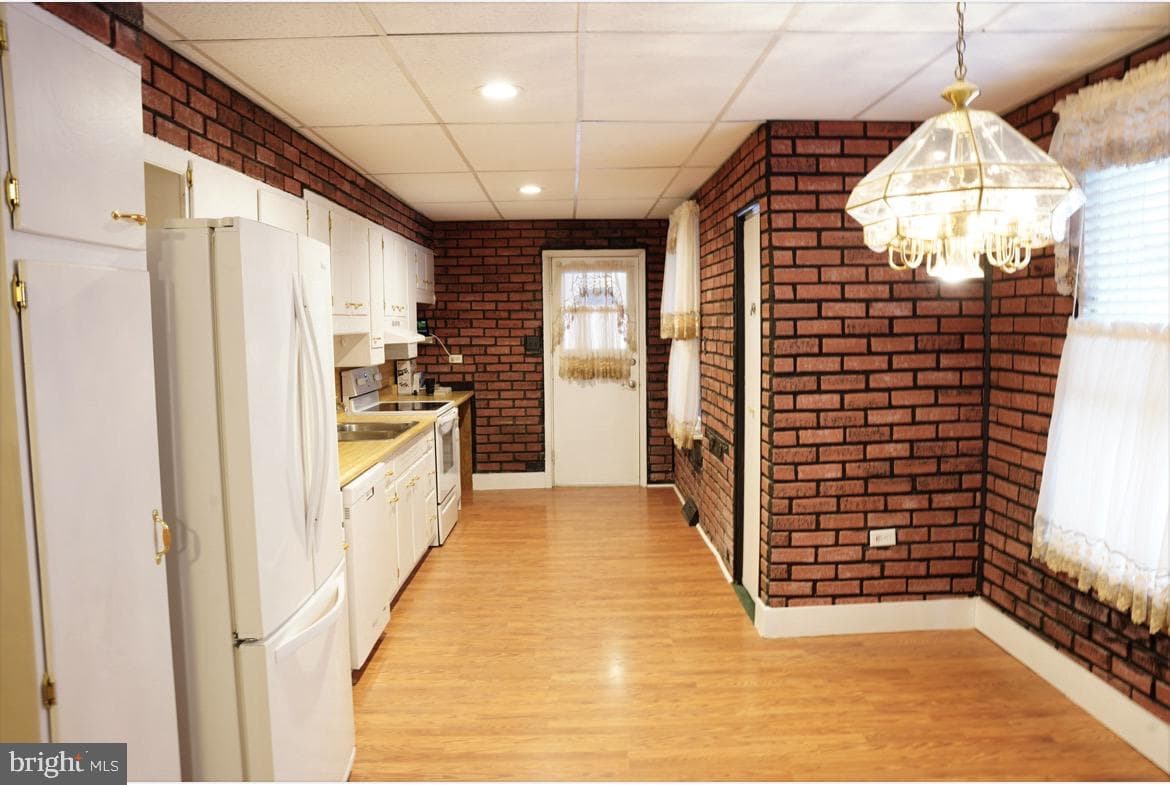 118 Jefferson Street photo 5