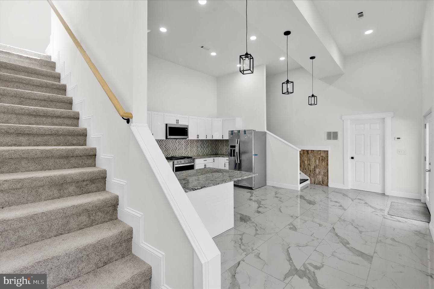 3313 Marion Street photo 16