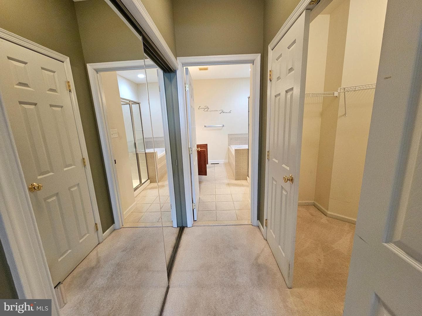 1509 Lexington Way photo 17