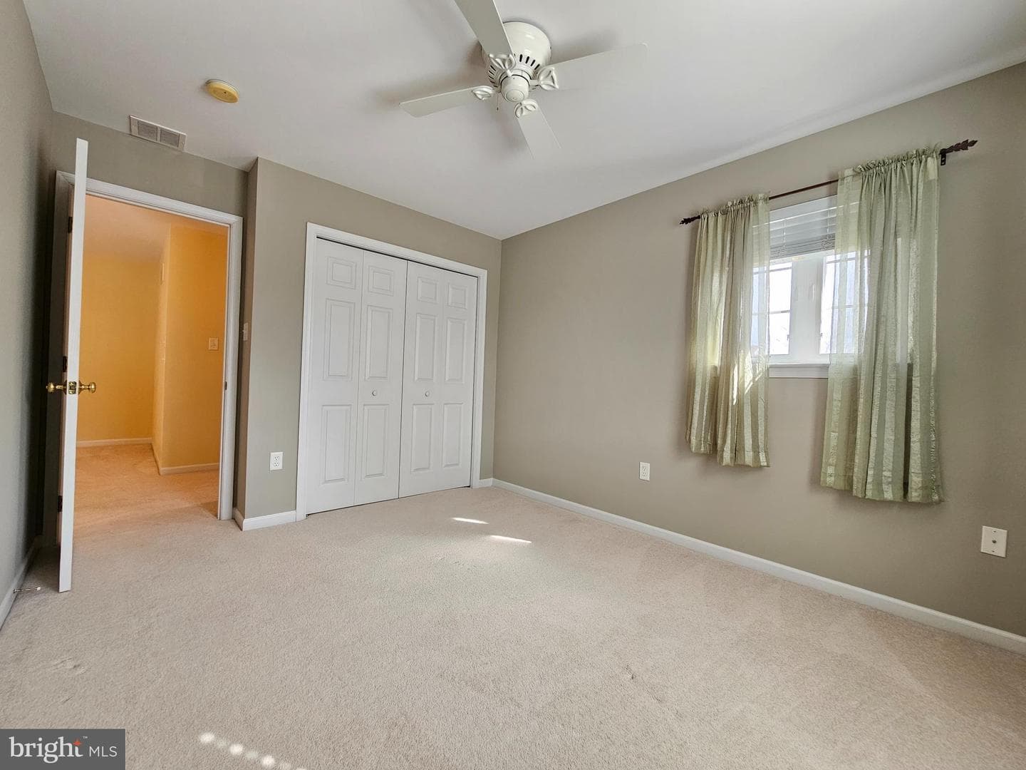 1509 Lexington Way photo 25