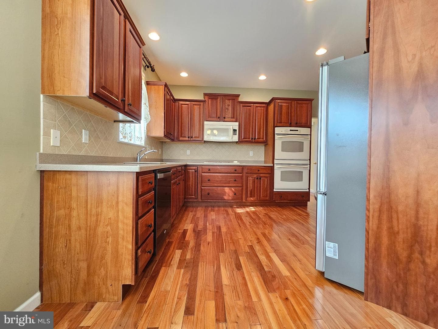 1509 Lexington Way photo 8