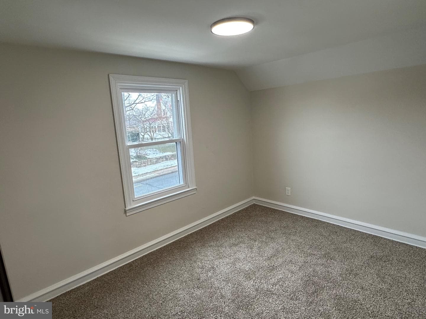326 4th Street photo 15