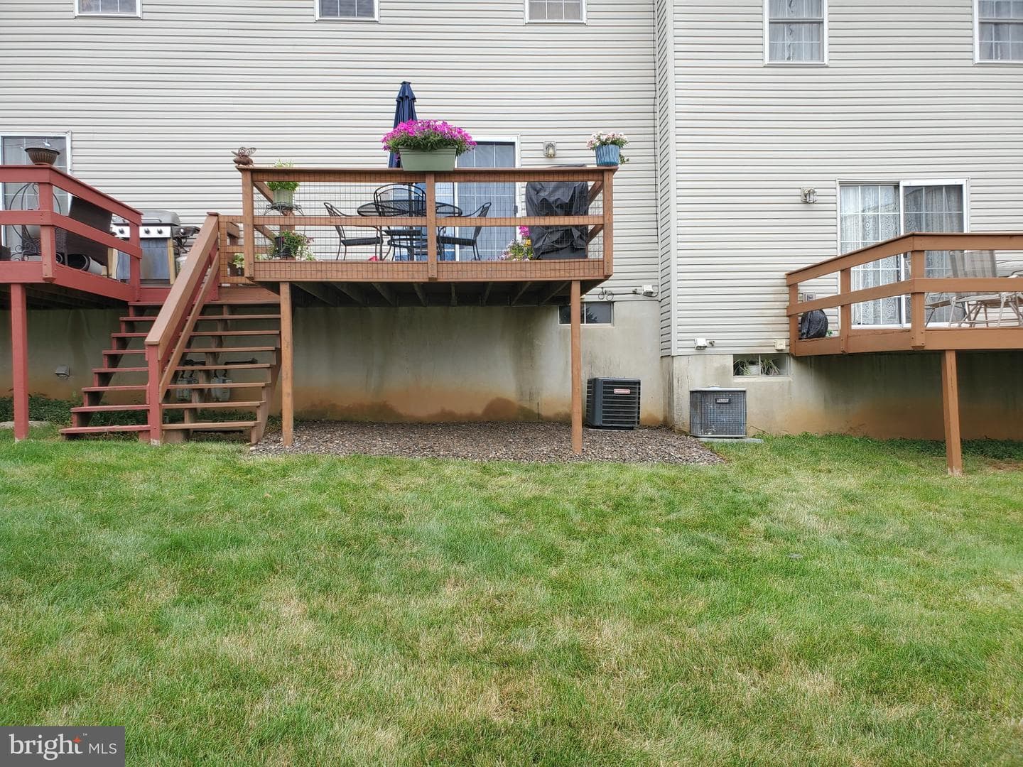 1128 Fredrick Boulevard photo 32