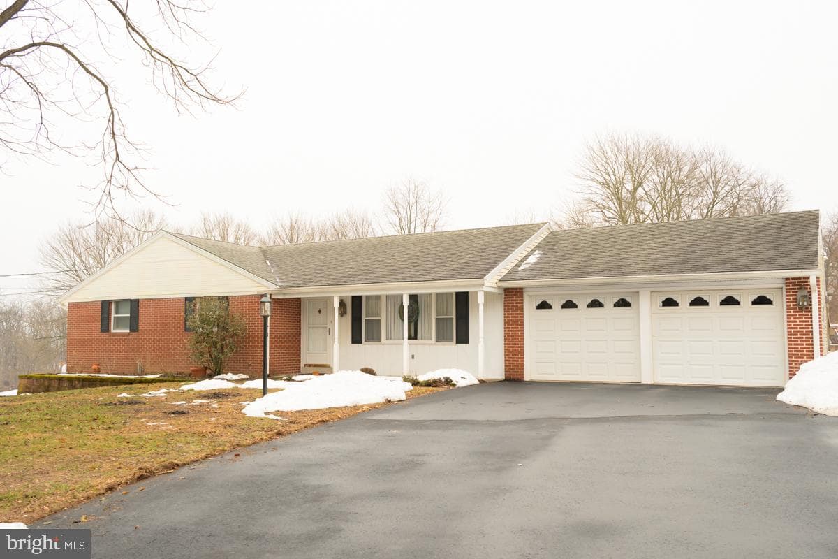 47 Weavertown Lane