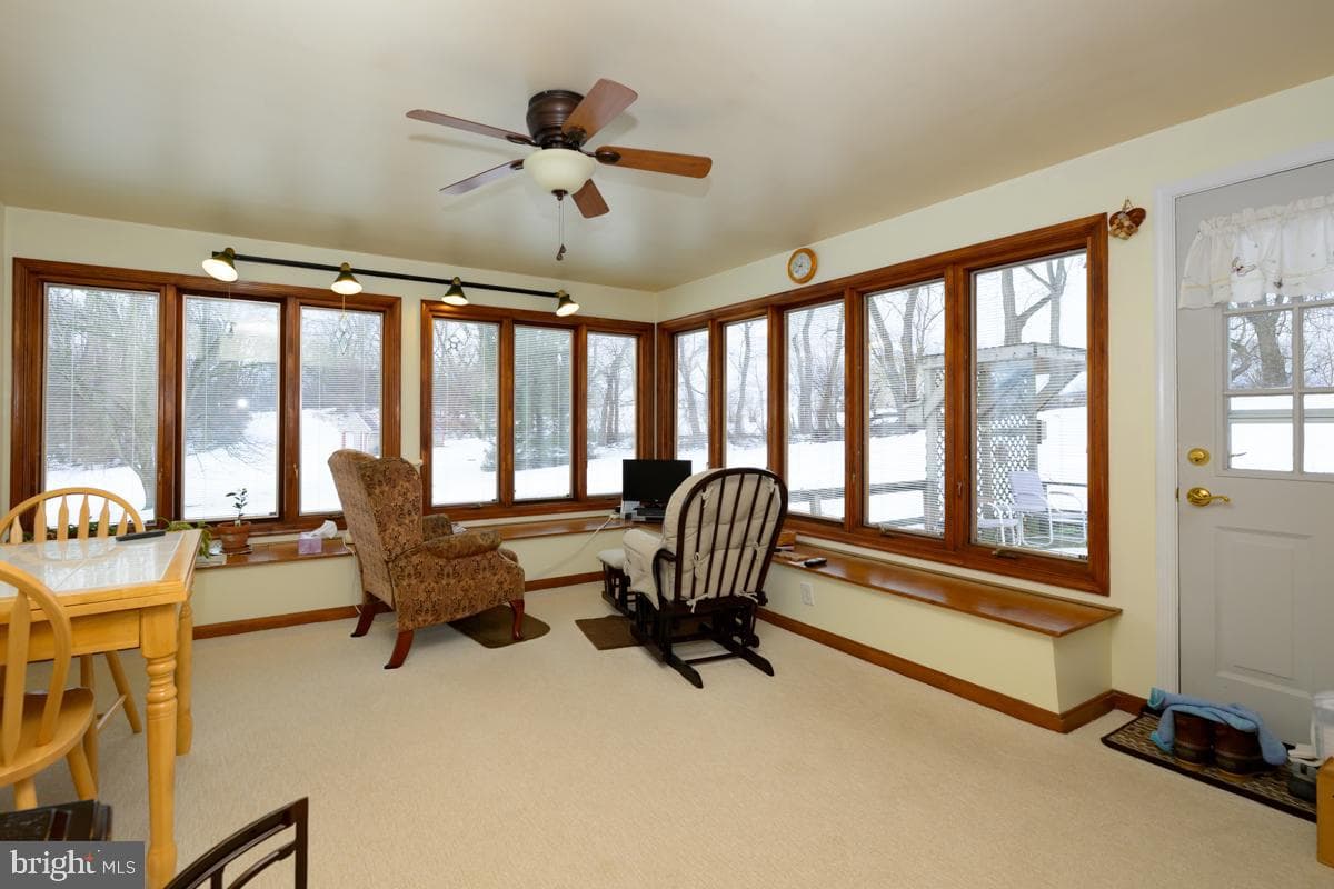 47 Weavertown Lane photo 3