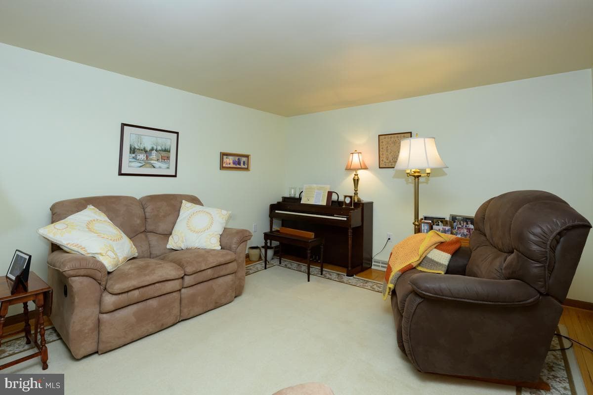 47 Weavertown Lane photo 7
