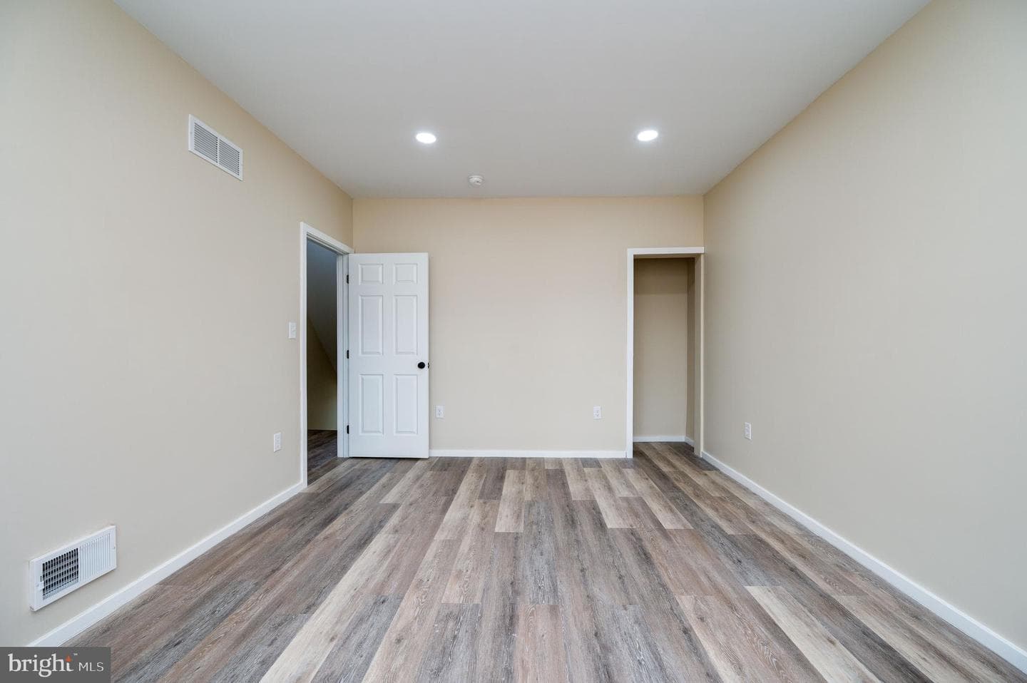 812 Bingaman Street photo 24