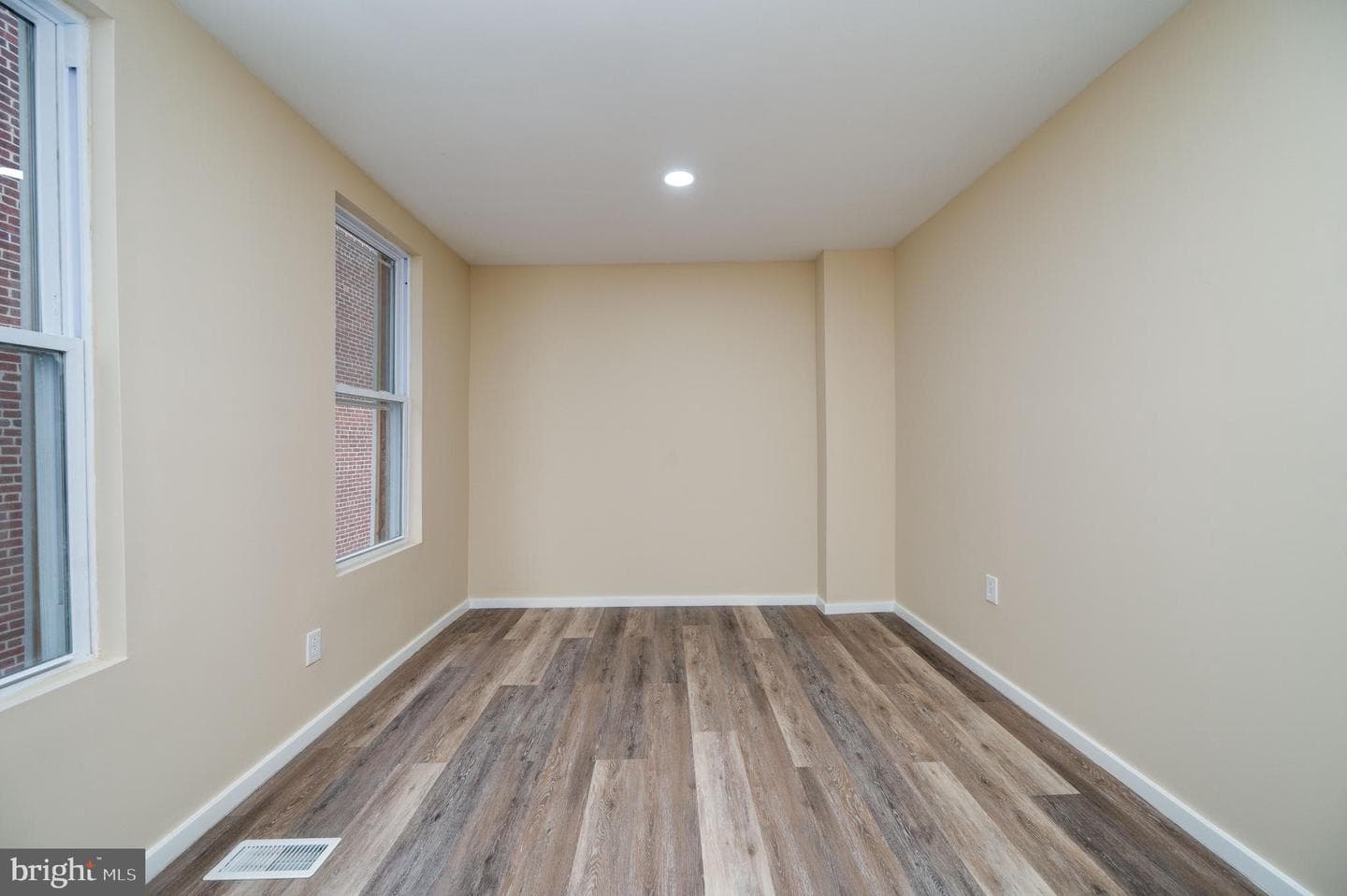 812 Bingaman Street photo 30