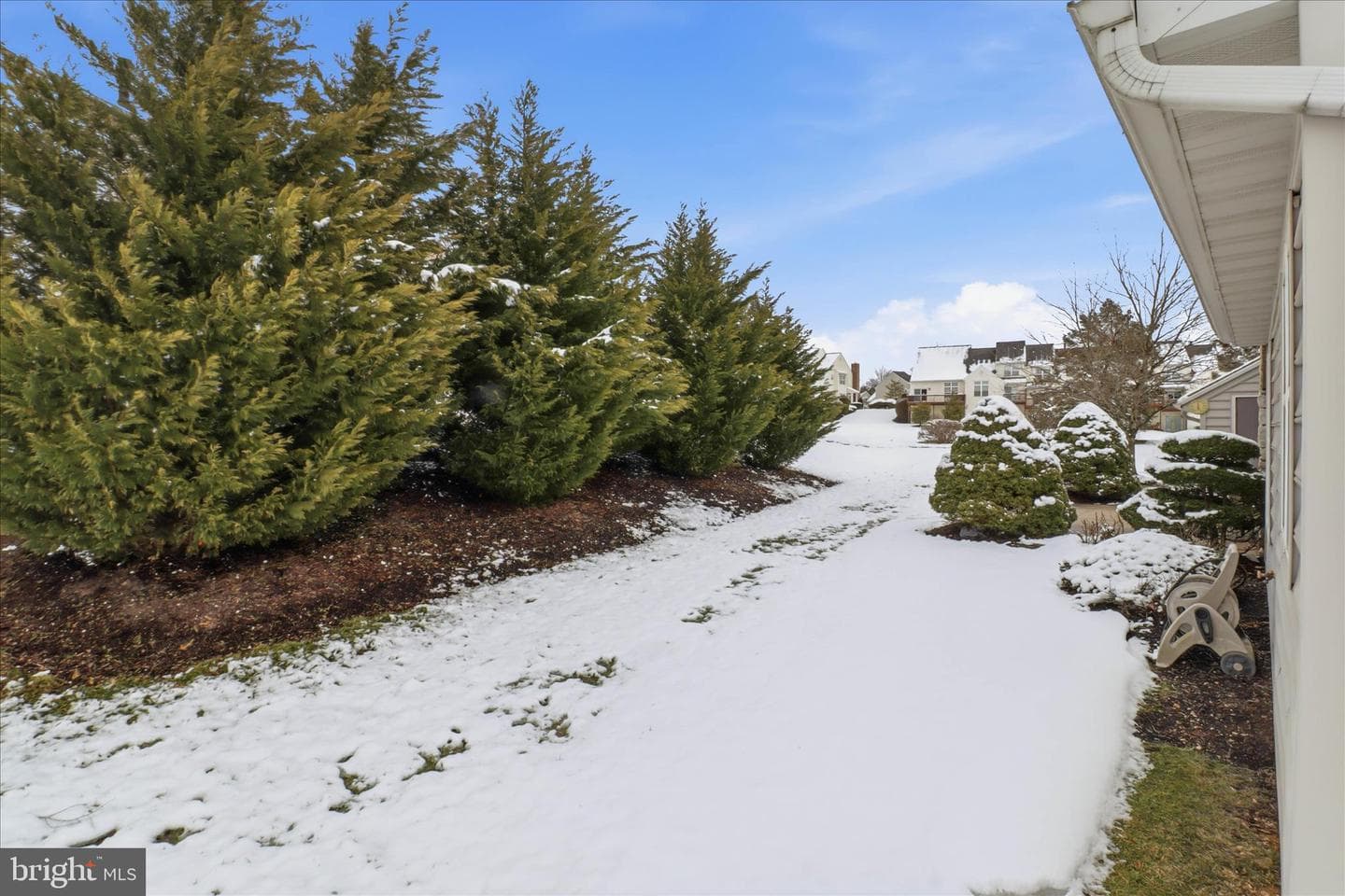 309 Charleston Lane photo 41