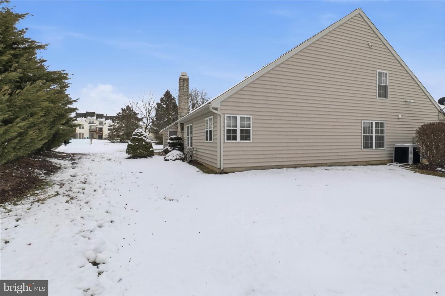 309 Charleston Lane photo 43