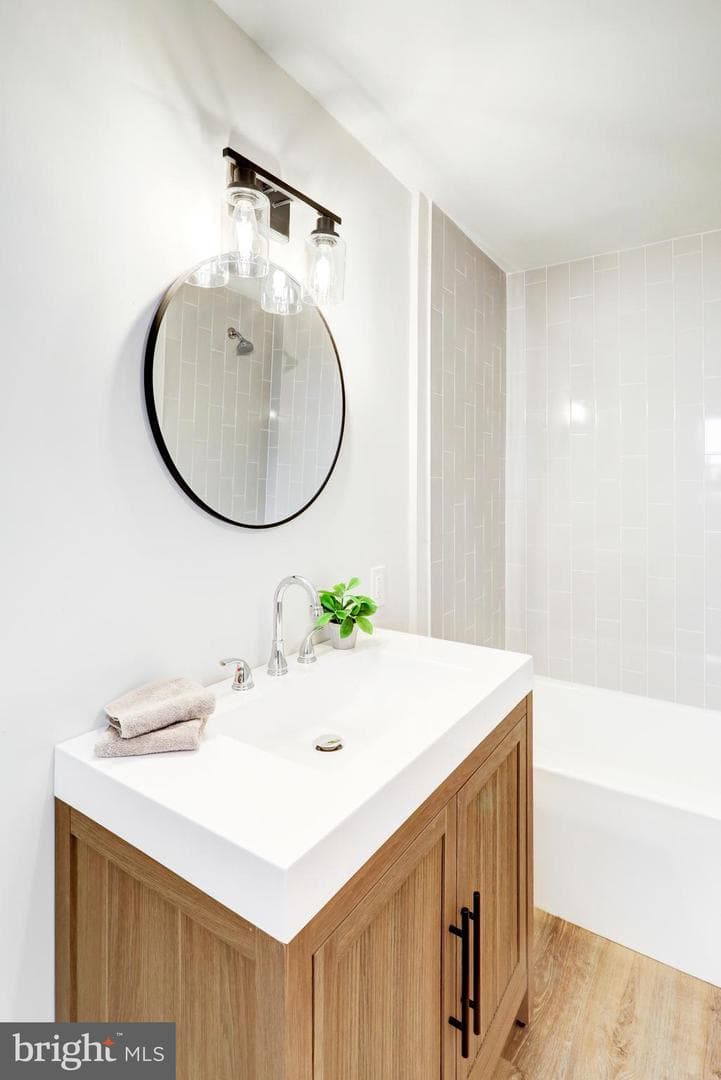 5 Edgewood Avenue photo 13