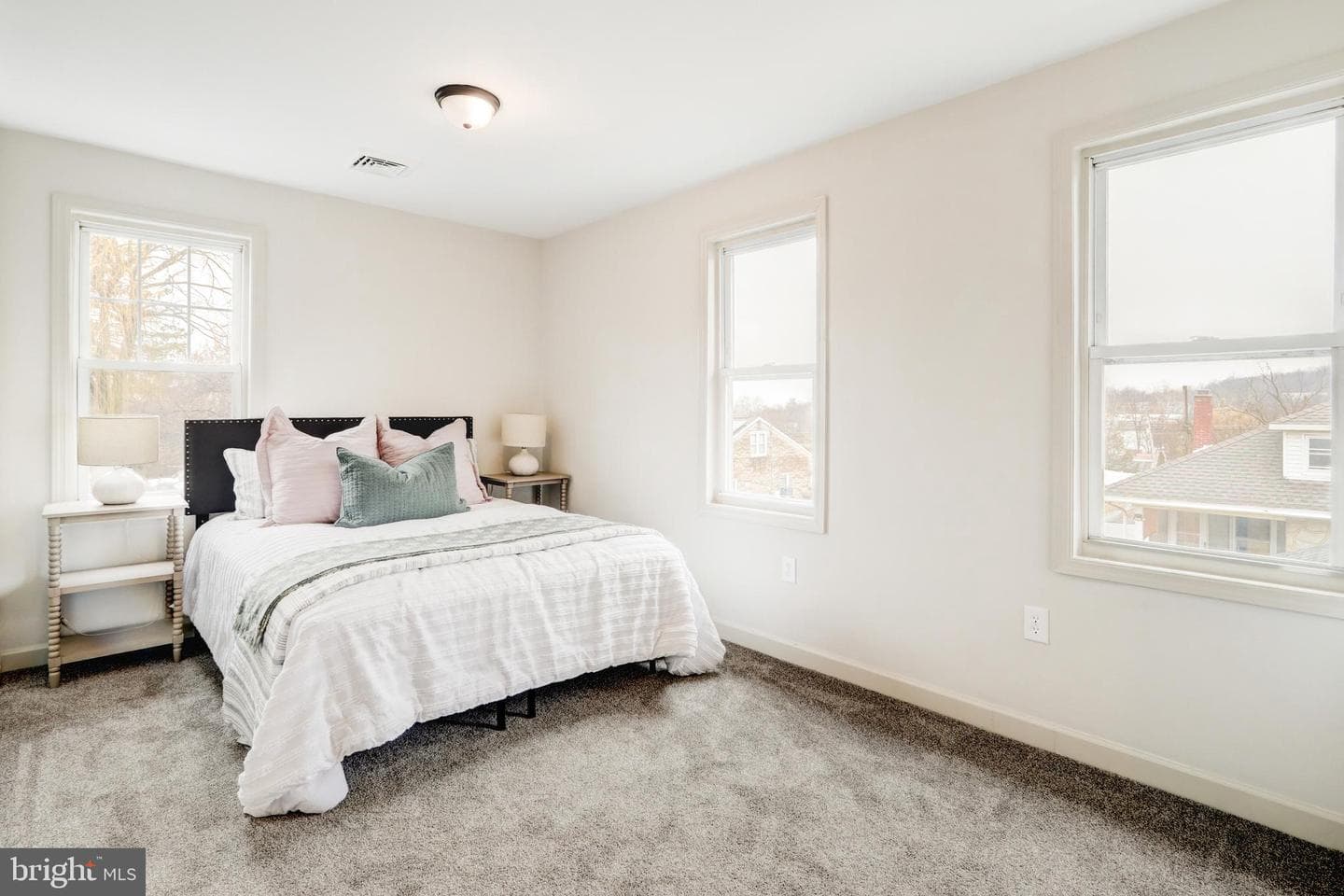 5 Edgewood Avenue photo 24