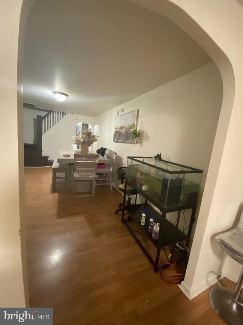 1047 Cotton Street SE photo 3