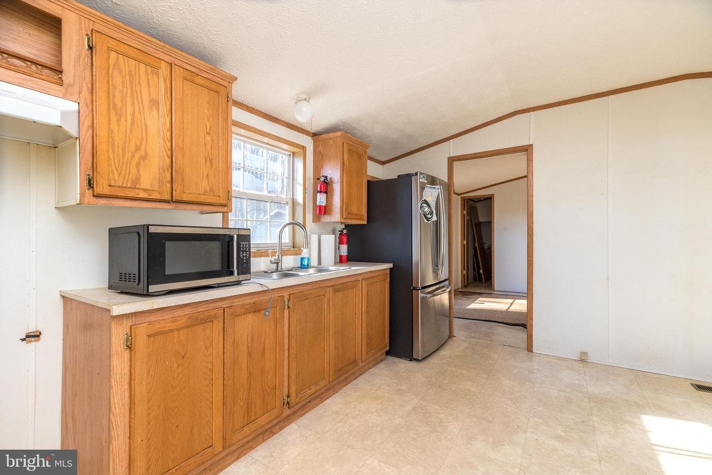 100 Waldon Circle photo 12