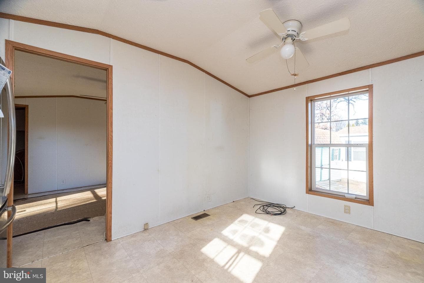 100 Waldon Circle photo 17
