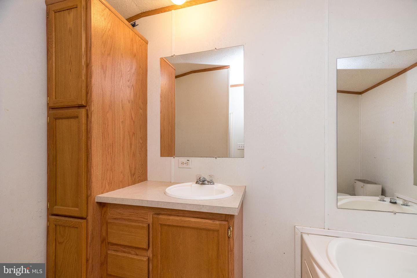 100 Waldon Circle photo 20