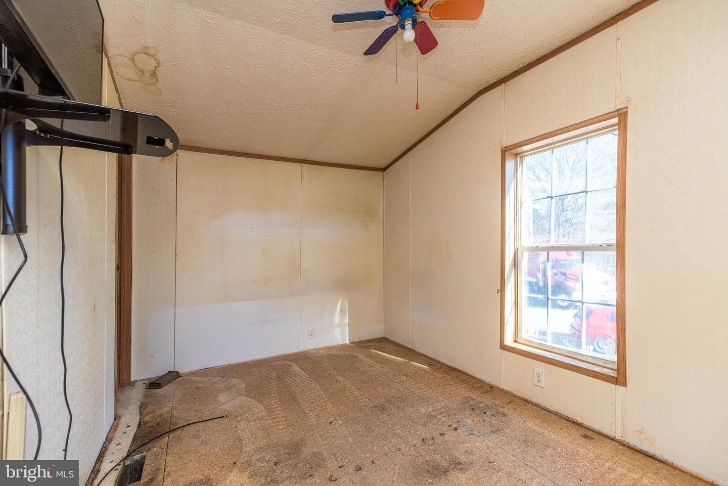 100 Waldon Circle photo 25