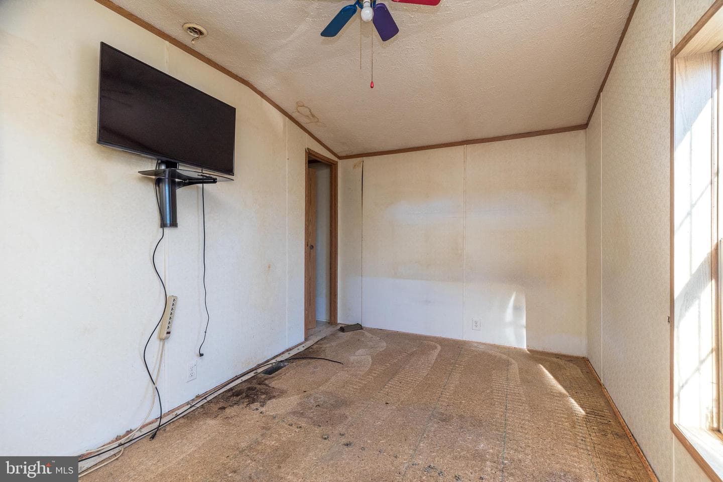 100 Waldon Circle photo 26
