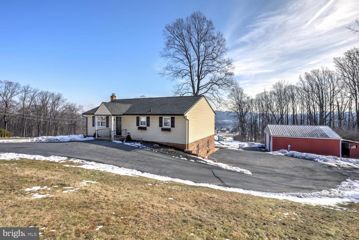63 Preston Road photo 2