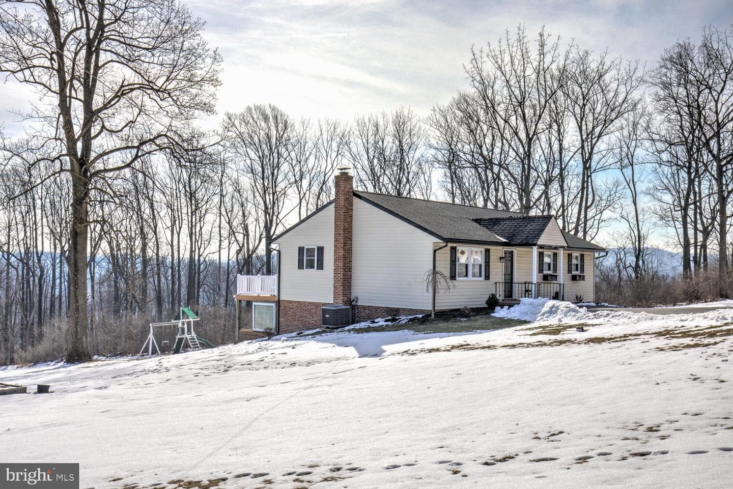 63 Preston Road photo 3