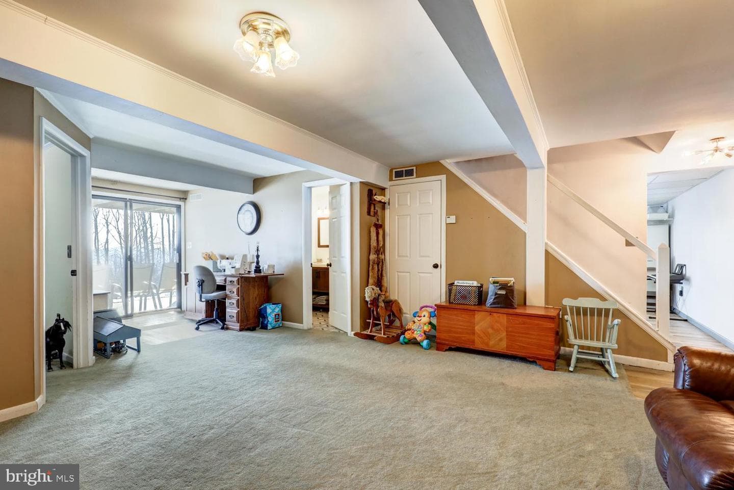 63 Preston Road photo 34