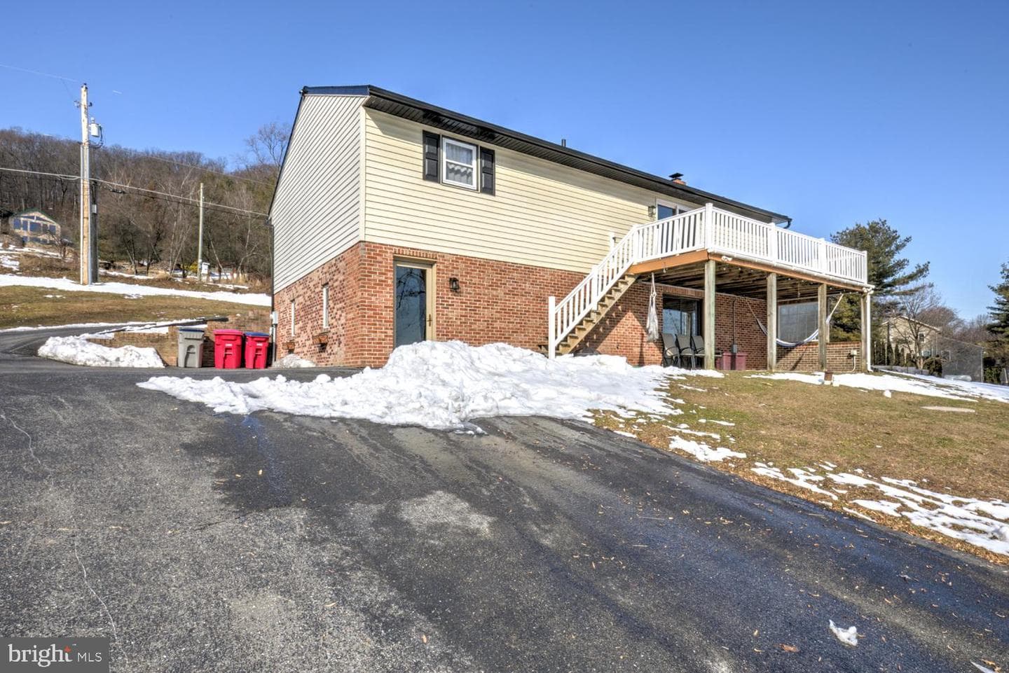 63 Preston Road photo 4