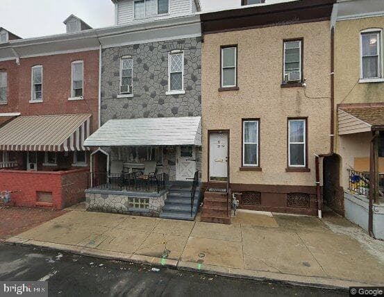 1540 N 9th Street