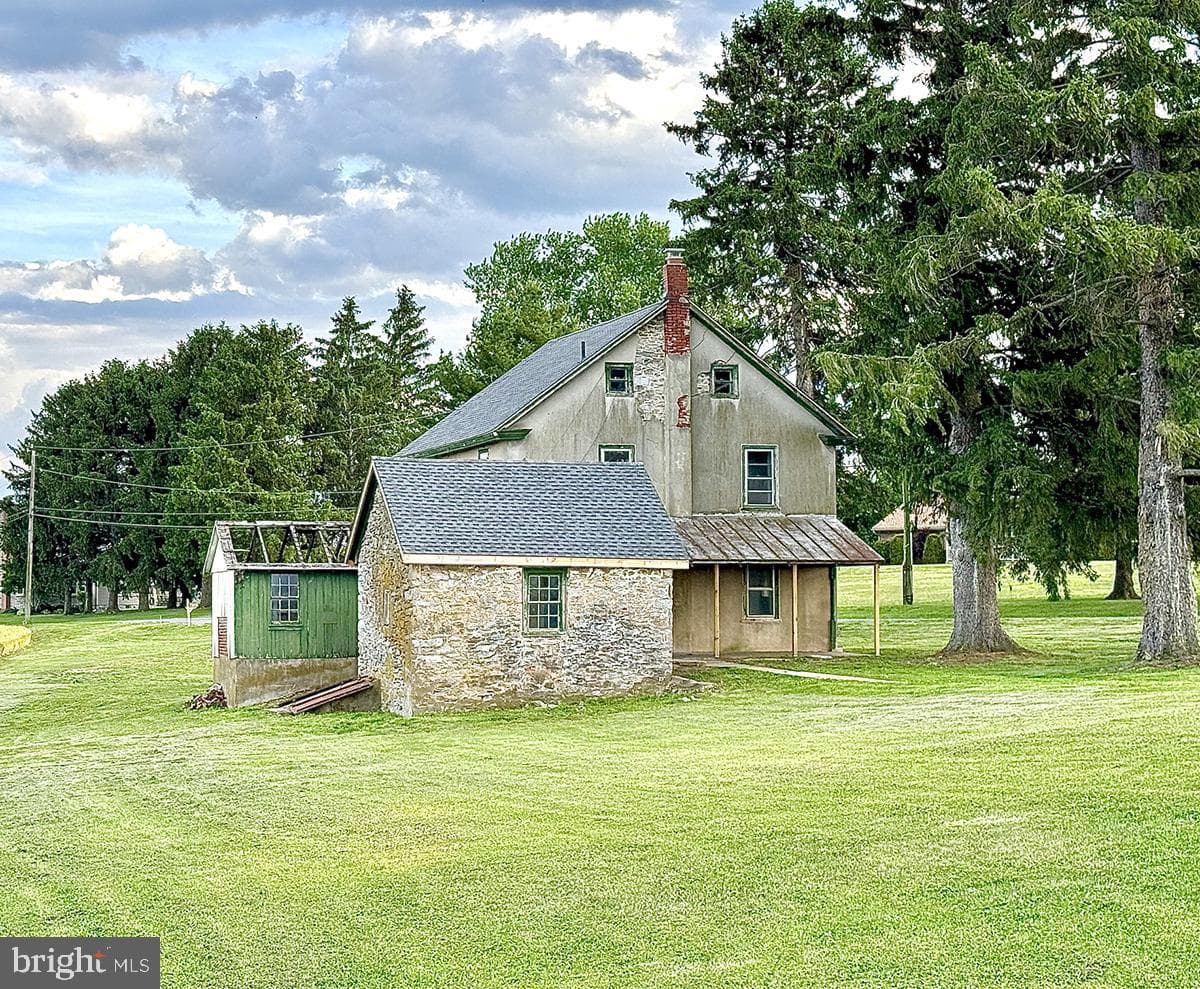 133 Hunter Road photo 5