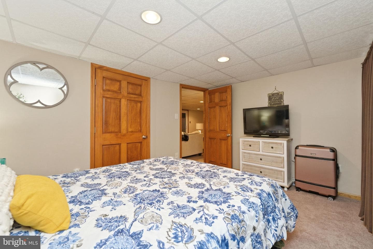 347 Fry Avenue photo 23