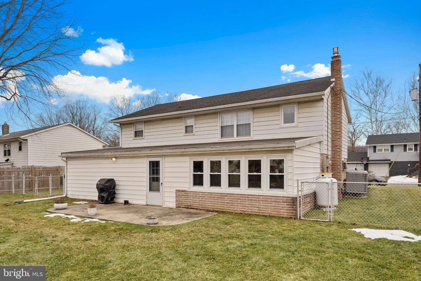 347 Fry Avenue photo 28
