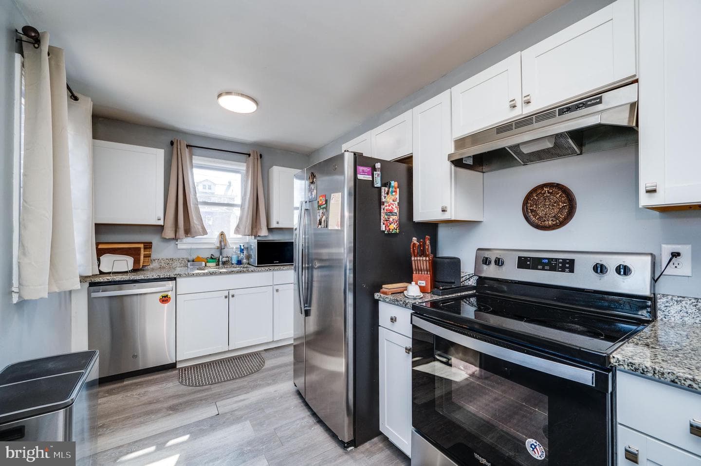300 Mckinley Avenue photo 11