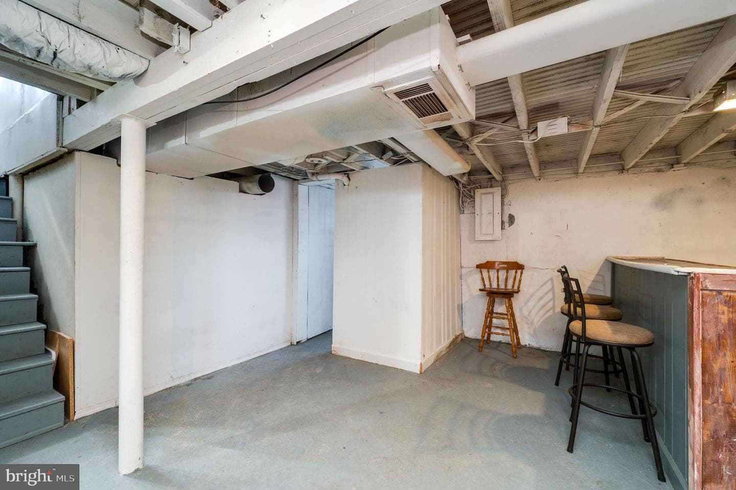 300 Mckinley Avenue photo 30