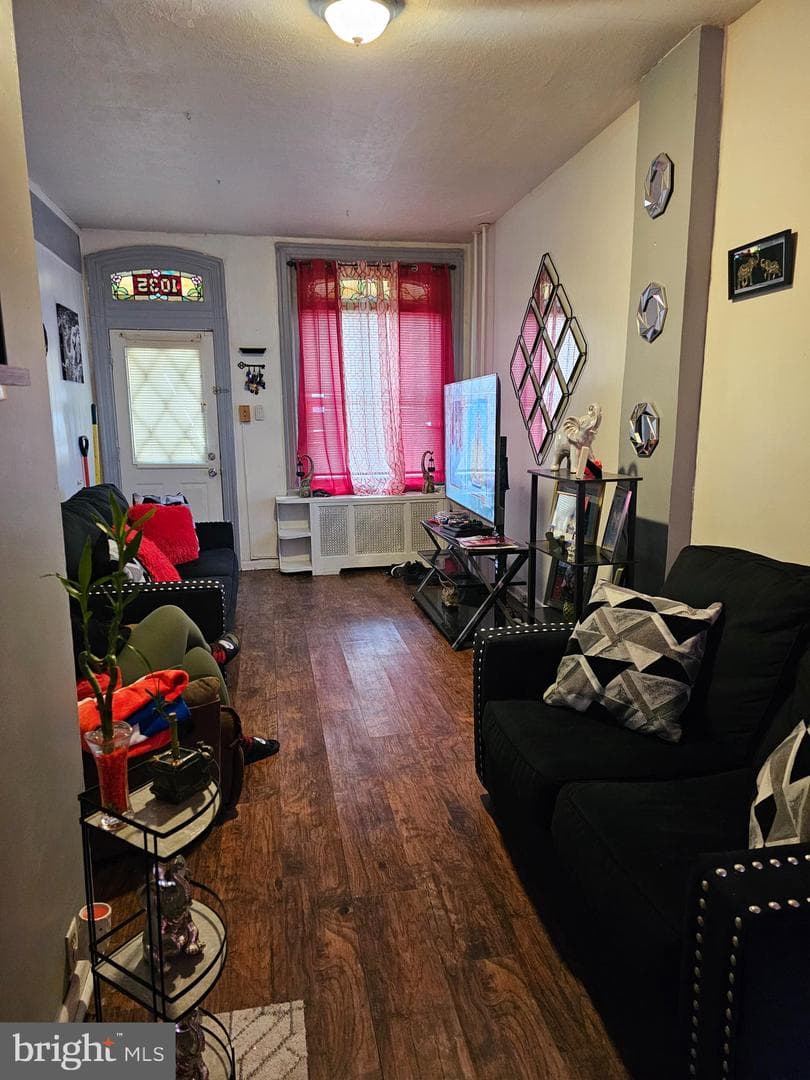 1035 Cotton Street photo 5