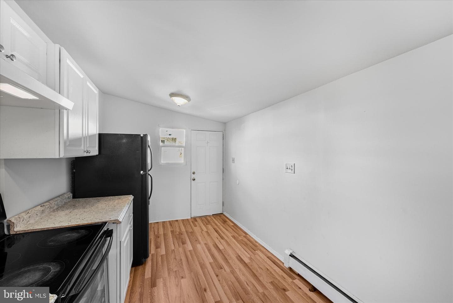 1042 Locust Street photo 13