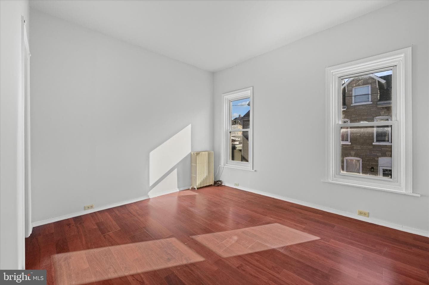 1042 Locust Street photo 15