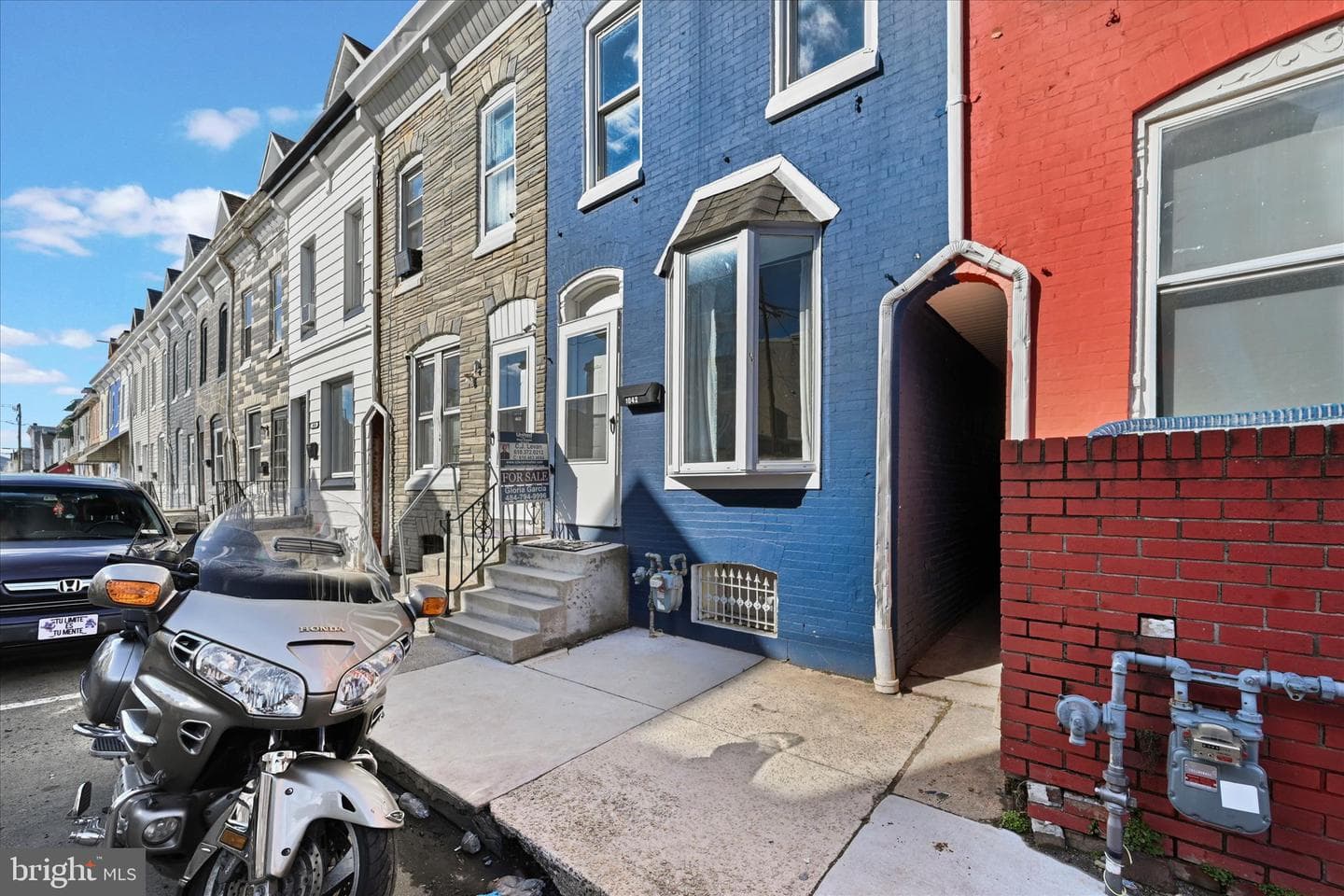 1042 Locust Street photo 2