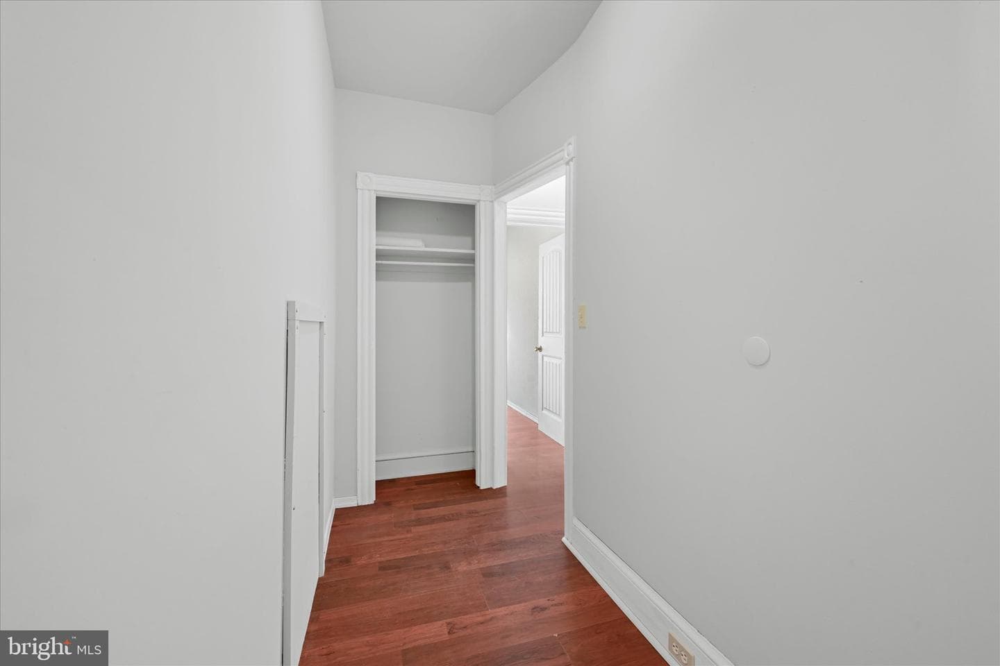 1042 Locust Street photo 20