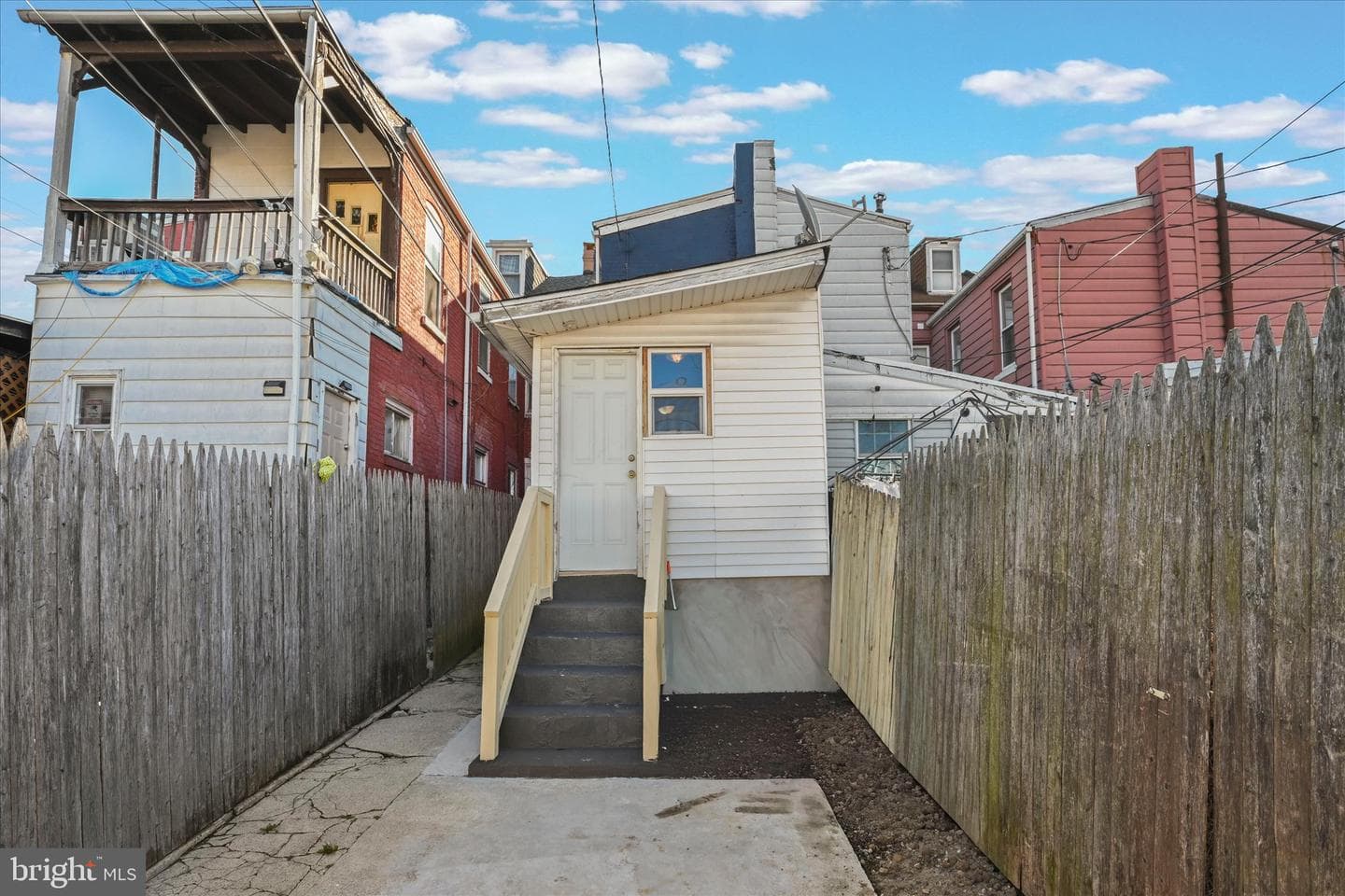 1042 Locust Street photo 26
