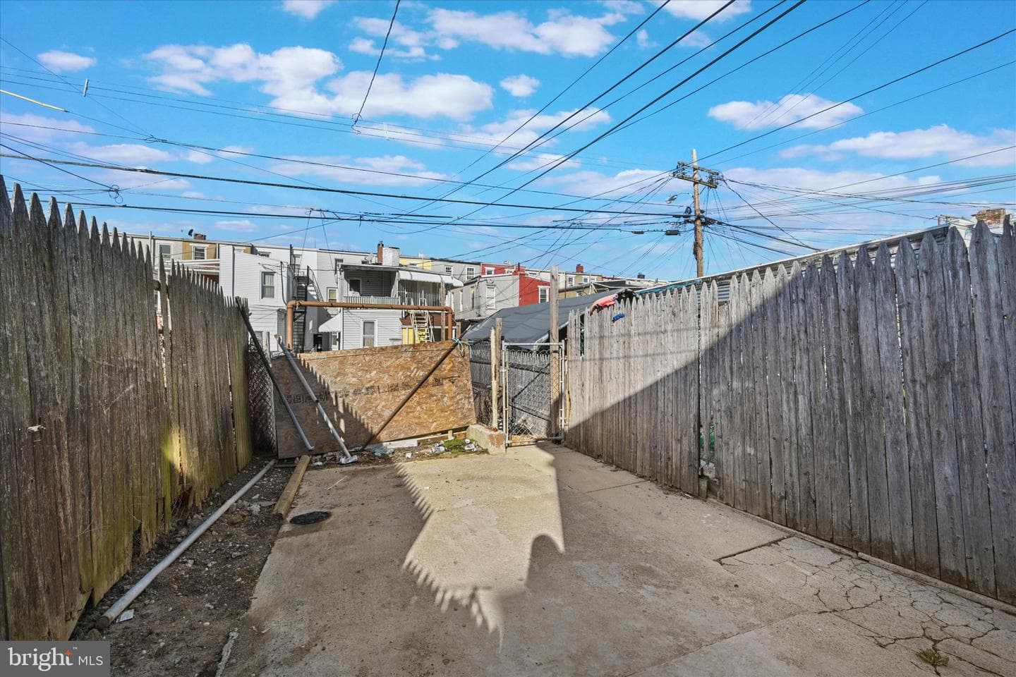 1042 Locust Street photo 27
