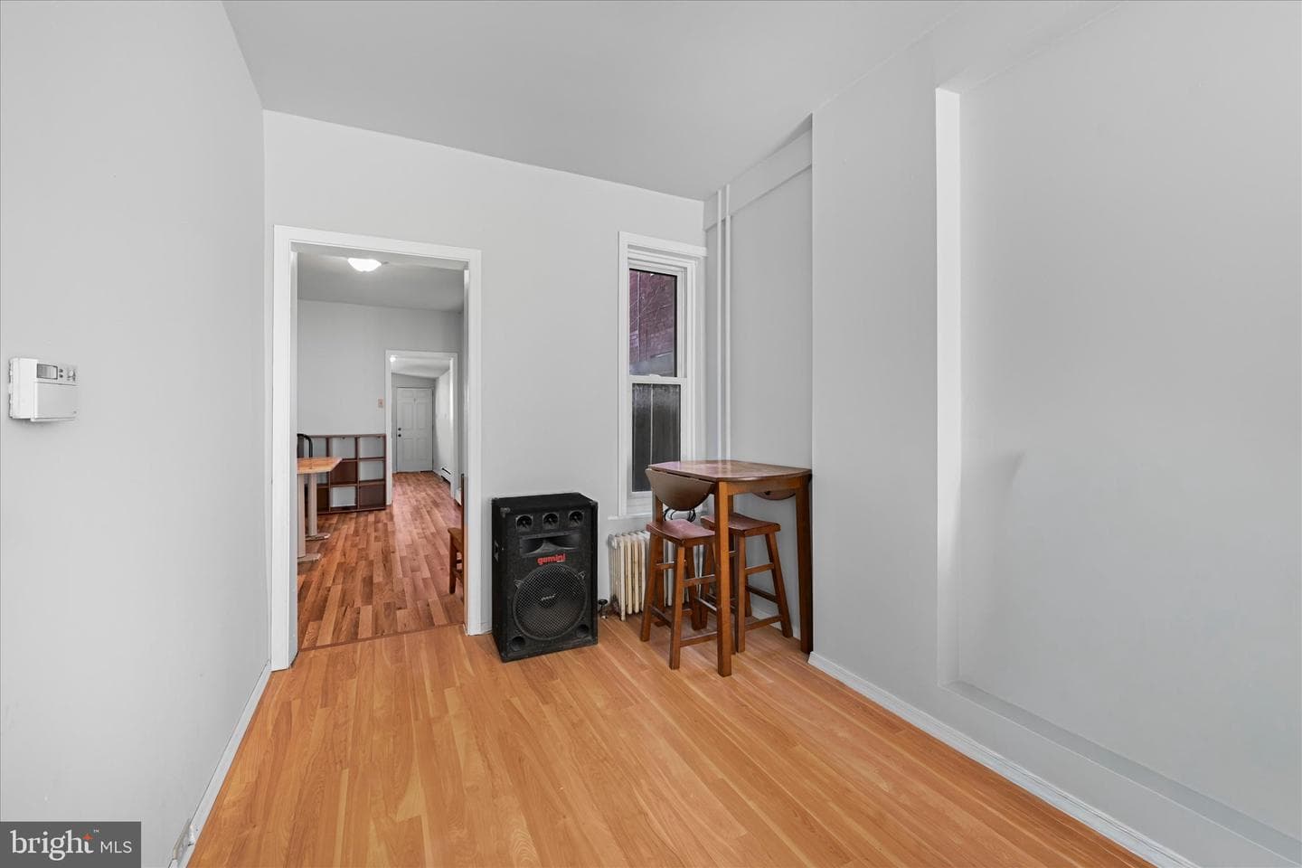 1042 Locust Street photo 7
