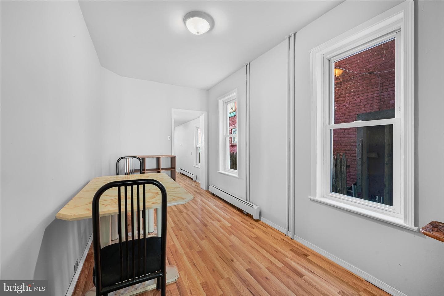 1042 Locust Street photo 8