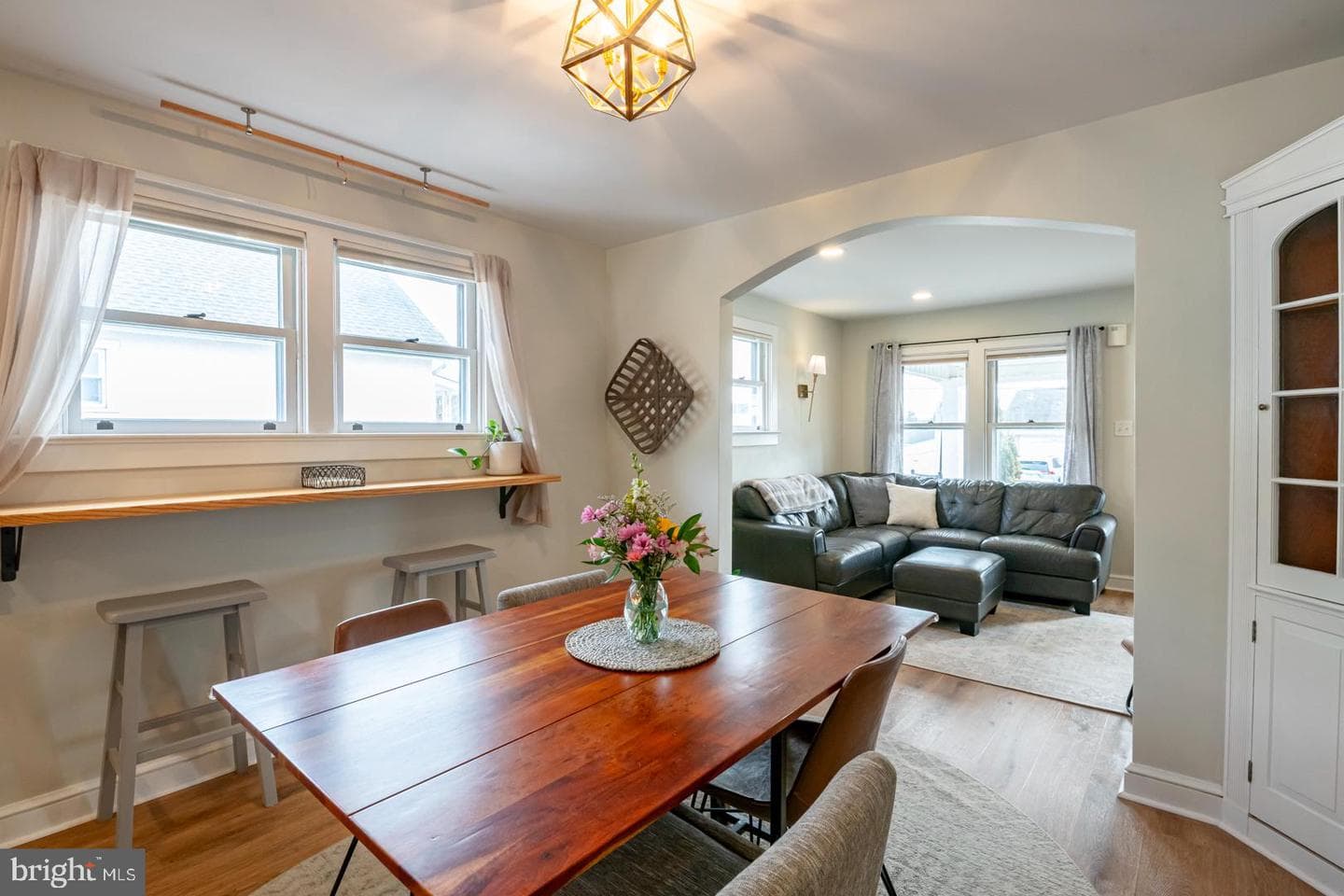537 Cherry Street photo 11
