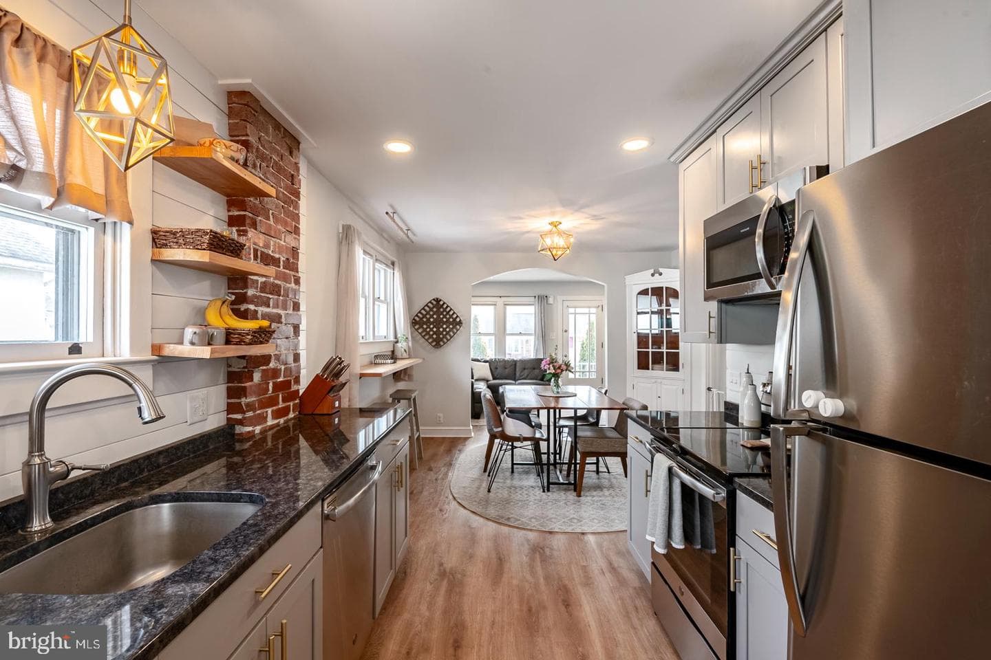 537 Cherry Street photo 5