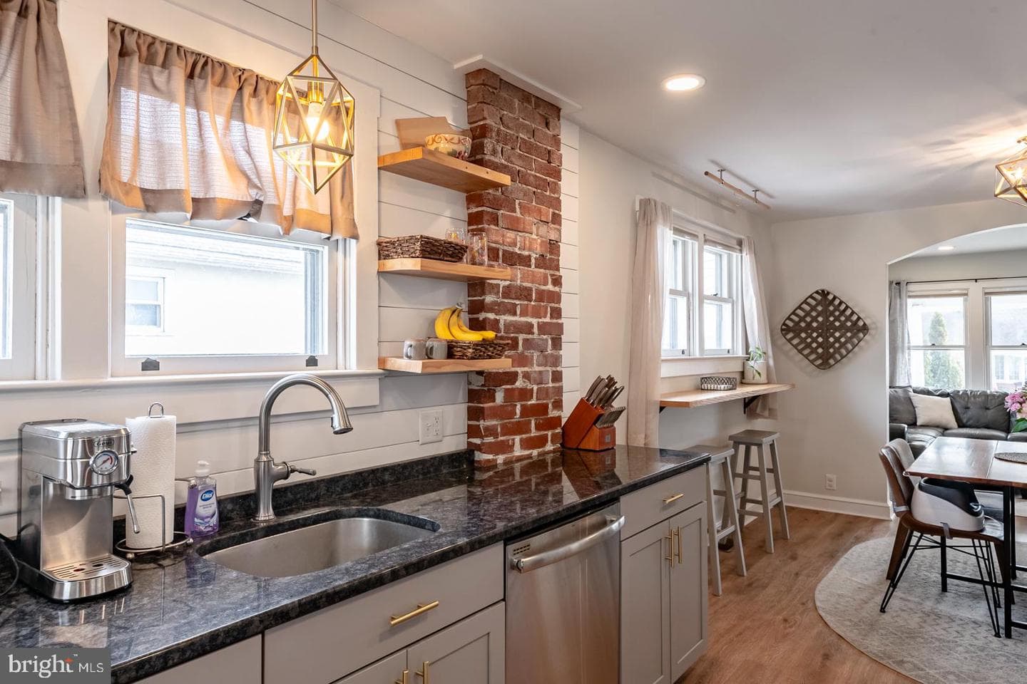 537 Cherry Street photo 6