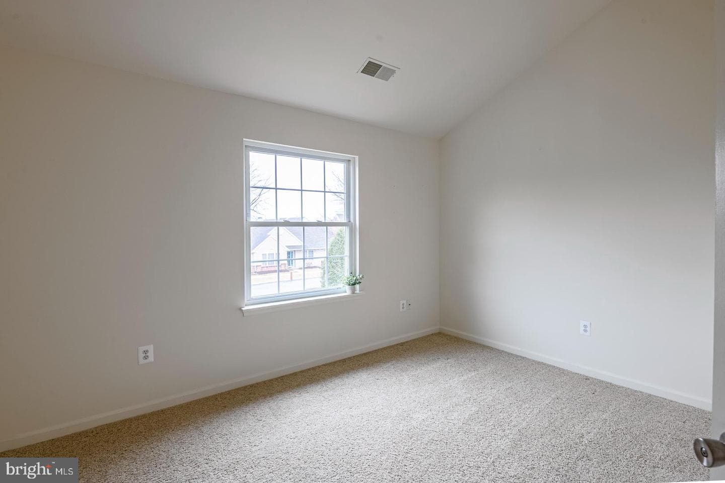117 Heather Lane photo 17