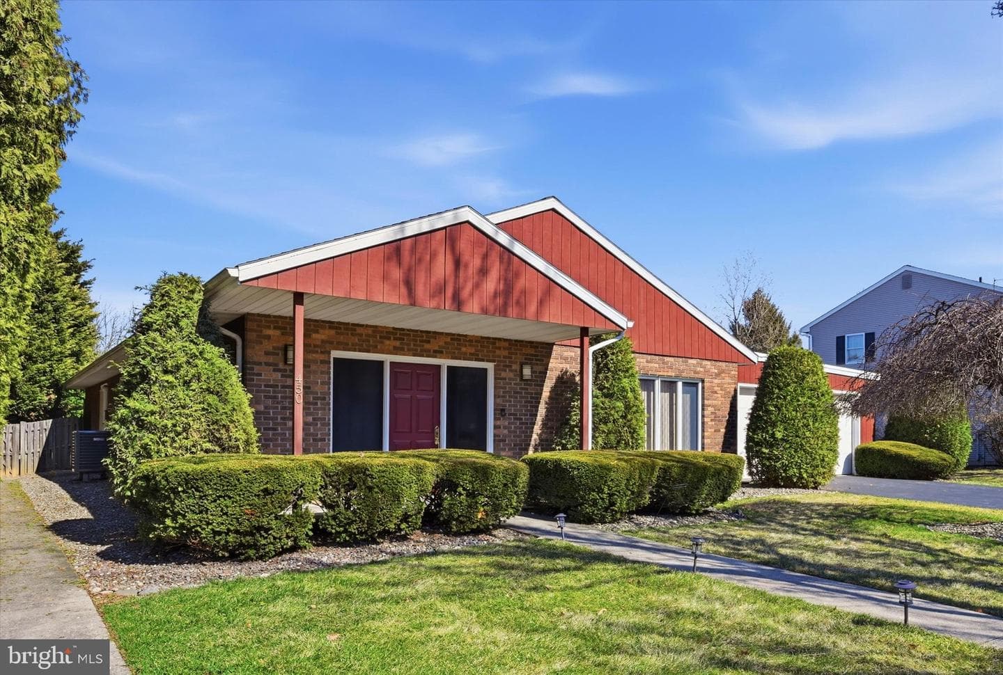 450 Warwick Drive