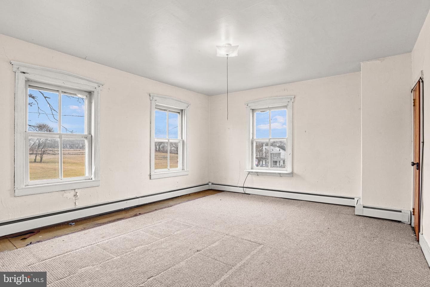 8448 Lancaster Avenue photo 19