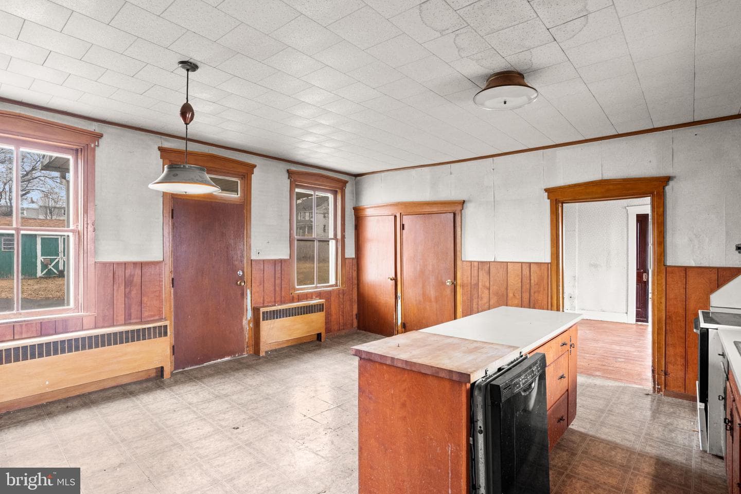 8448 Lancaster Avenue photo 8